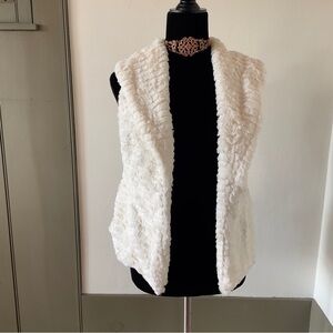 NWT Winter White Vest by Me Jane Size: Small